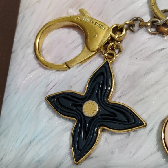 SALE! Louis Vuitton Portecle LV Logo Key Holder Charm & Padlock/Keys 320 Bundle - Picture 5 of 16